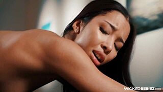 Passion Canvas Scene 4 Lia Lin