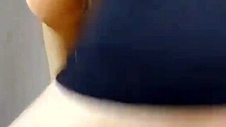 Barefoot housewife gets fucked on the couch for five minutes homemade