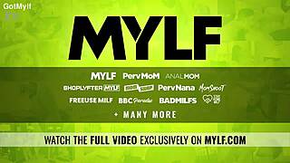 milf neighbor seduces with bikini and riding