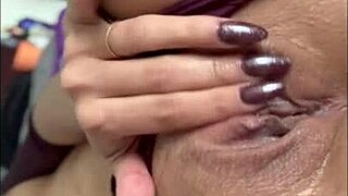 Watch me masturbate with dildo let's join 😏