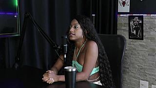 Why aren't you being eaten in this menage, Vicky?