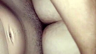 Check out this novinha sitting and riding 😏