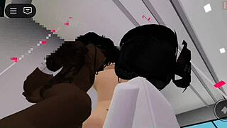 G�tica Peituda Fez Um Sexo A Tr�s Na Casa Dos Pa�s - Brookhaven