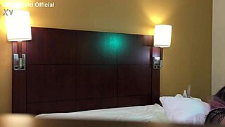 Goth trans girl takes it deep