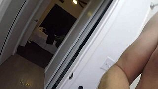 i'm choking on candy cruise's deepthroat in bathtub pov