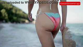 Sexy Asian Strolls Beach Bikini Loop