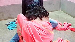 indian beautiful muslim girl gets ass fucked by tailor 😘