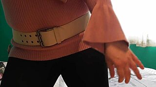 That Dancing Ass Makes Me Cum Instantly