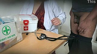 Doctor secretly giving blowjob in clinic