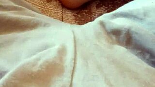 She touches herself in pajamas