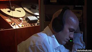 beautiful redhead lady in hard doggystyle sex 😍