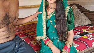 Fucked Neighbor's Wife In Green Saree For The First Time!