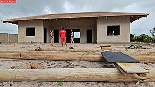 Carpinteiro Vai Receber O Pagamento E Teve Uma Surpresa Das Donas Da Obra Com 3some Anal