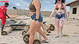 Carpinteiro Vai Receber O Pagamento E Teve Uma Surpresa Das Donas Da Obra Com 3some Anal