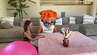 Brunette Mystic Christina Buffs Those Magic Balls With Her Tongue 😏