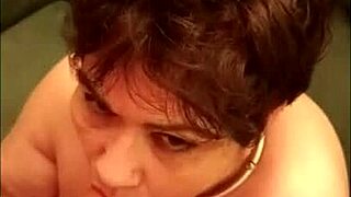 Chienne Marie serves Master Emmanuel with blowjob and bondage. Three intense sessions unfold.