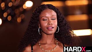 ebony beauty shakes legs intensely