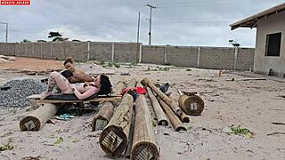 Carpinteiro Vai Receber O Pagamento E Teve Uma Surpresa Das Donas Da Obra Com 3some Anal