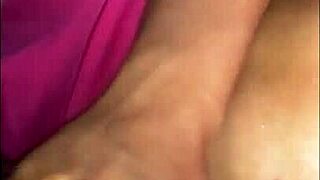 i get nervouse around my freind's mom in her tight cloths