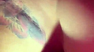 paying for the ride, the driver creampies her before the market