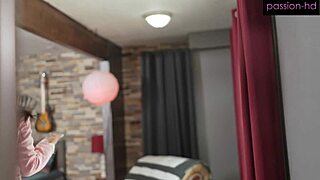 Realtor slut seals the deal with her tight pussy