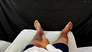 元カノがオナニーしてると思って興奮