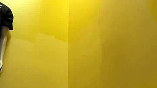 Cream Machine Fucks Pussy And Anal