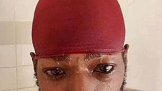 Suudelmat asuntolan huoneessa