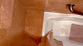 Stepsister Masturbates In Bath