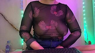 Big dildo deeply fucks wet pussy and cums