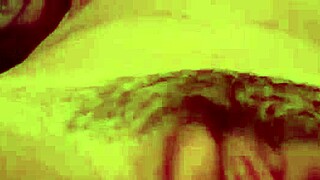 una noche deseosa de dedos profundos lesbianas 😏