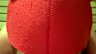 Sucked in the bathhouse with big ass and cum in mouth.