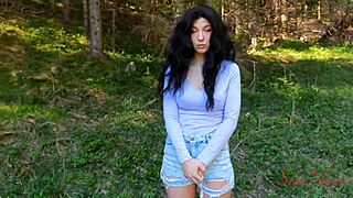 Influencer Gets Separated From Her Husband In The Woods