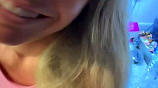 Sexy Alice Giving Blowjob To Her Boyfriend In Kitchen And Took Huge Cumload In Mouth