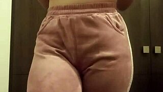 i share my intimate university exchange with milet