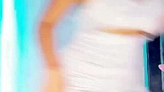 Live streaming nice ass shaking hot dance