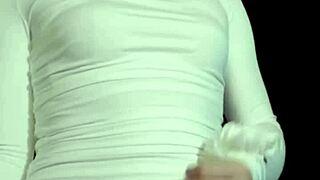 Kiinni tuijotuksesta, nyt ime tätä kullia!