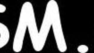 Nielaisen tätä kovaa lelupenisä, se on niin iso etten voi lopettaa