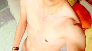 Masturbándome usando mi nuevo sombrero in solo skinny session