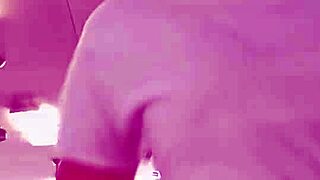 simple gym exercise selfie