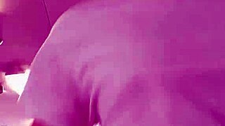 simple gym exercise selfie