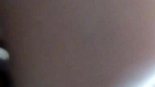 ricos sentones de una esposa horny amateur