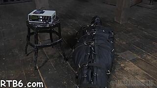 Ters Başlı Ateşli Kız O Sik Daha Sert Em Sert Seks Sırasında!