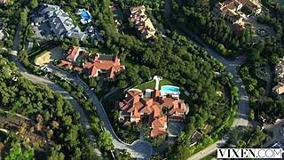 Stunning Brunette Model Catherine Knight Succumbs To Photographer's Huge Cock