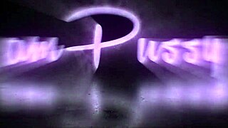 Fat milf masturbates with vibrator