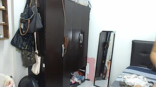 El Mejor Video De Dos Hermanastra Meando Una A La Otra Y Siendo Ambas Orinadas Por El Marido Terminando Tomando Una Ducha Lesbica Juntas Despues Del Trio?