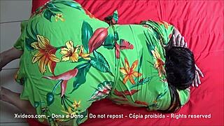 Minha Esposa Submissa Mostrando O Rabo Enorme