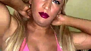 I get all dolled up for my viewers 😊