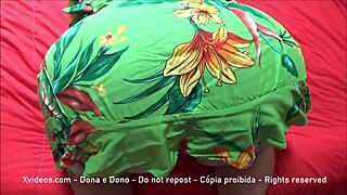 Minha Esposa Submissa Mostrando O Rabo Enorme