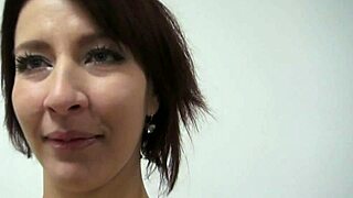 Romana 7650 in Czech casting: blowjob or fucking?